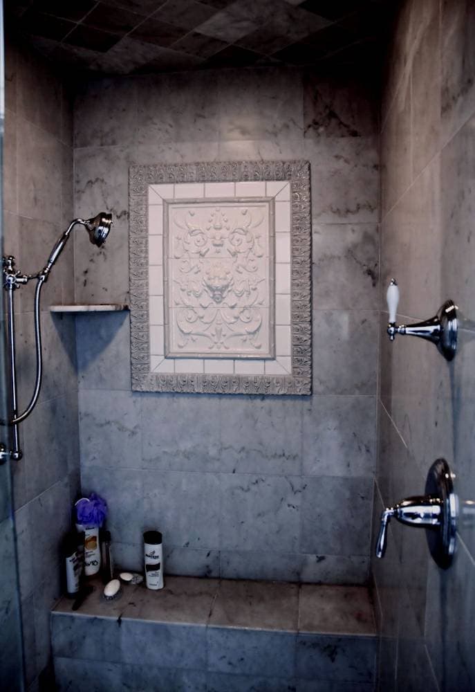 blog-incorporating-relief-tiles-into-your-bathroom-design